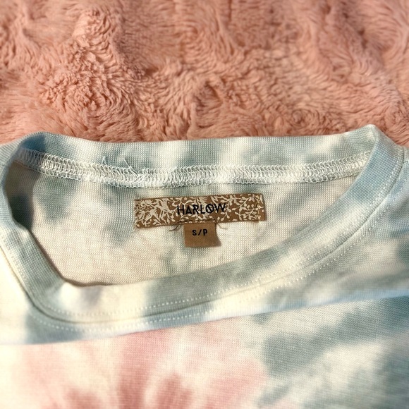 pink, white, and teal boathouse brand cropped long sleeve - Picture 2 of 3